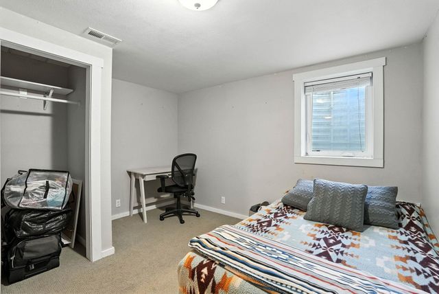 17717 N West Shore Rd, Nine Mile Falls, WA 99026