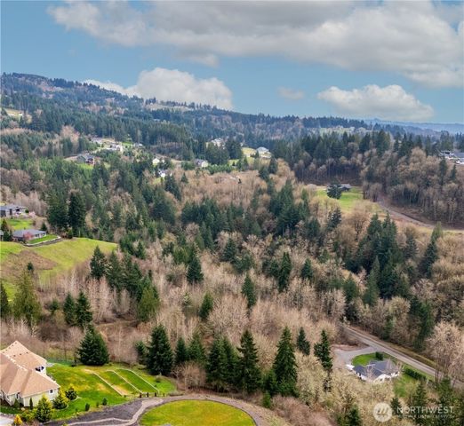 318 Martins Bluff Road, Kalama, WA 98625