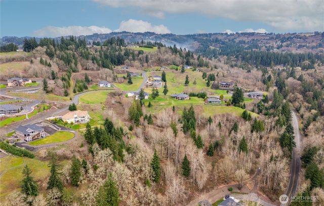 318 Martins Bluff Road, Kalama, WA 98625