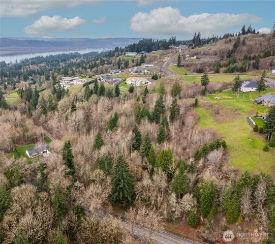 318 Martins Bluff Road, Kalama, WA 98625