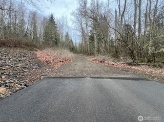 318 Martins Bluff Road, Kalama, WA 98625