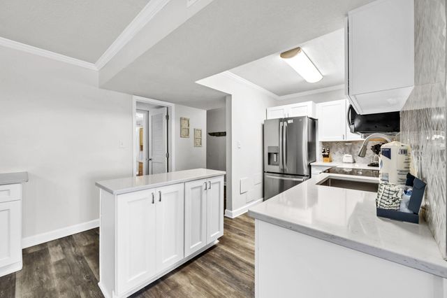 676 Santa Rosa Boulevard, 1F, Fort Walton Beach, FL 32548