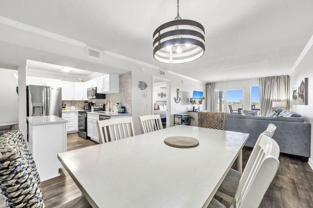 676 Santa Rosa Boulevard, 1F, Fort Walton Beach, FL 32548