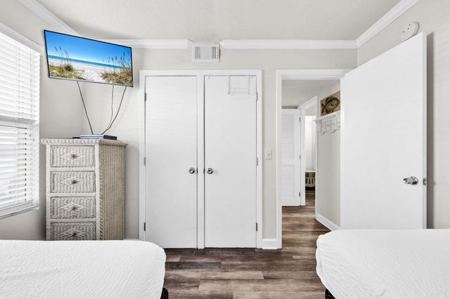 676 Santa Rosa Boulevard, 1F, Fort Walton Beach, FL 32548