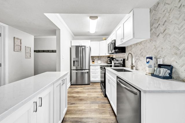 676 Santa Rosa Boulevard, 1F, Fort Walton Beach, FL 32548