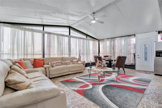 9824 SURREY RIDGE ROAD, Orlando, FL 32825