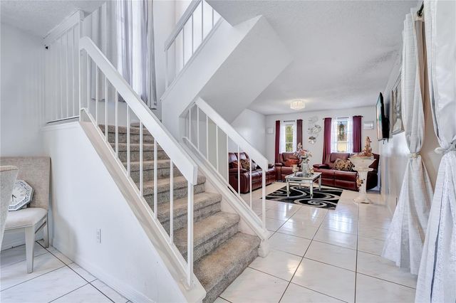 9824 SURREY RIDGE ROAD, Orlando, FL 32825