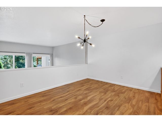 4 TOUCHSTONE 151, Lake Oswego, OR 97035