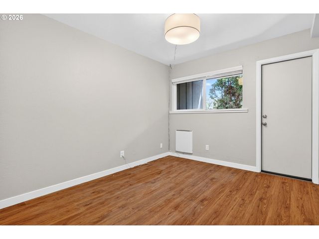 4 TOUCHSTONE 151, Lake Oswego, OR 97035