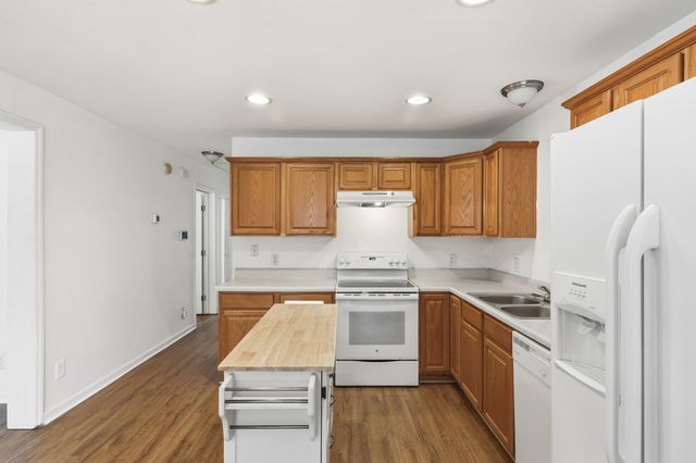 2590 Otranto Road, North Charleston, SC 29406