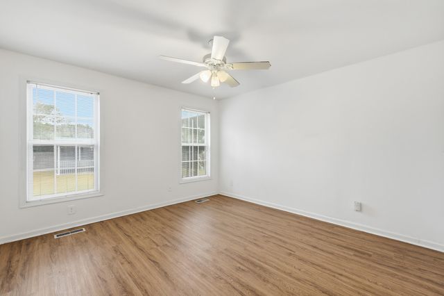 2590 Otranto Road, North Charleston, SC 29406