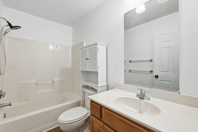 2590 Otranto Road, North Charleston, SC 29406