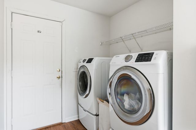 2590 Otranto Road, North Charleston, SC 29406