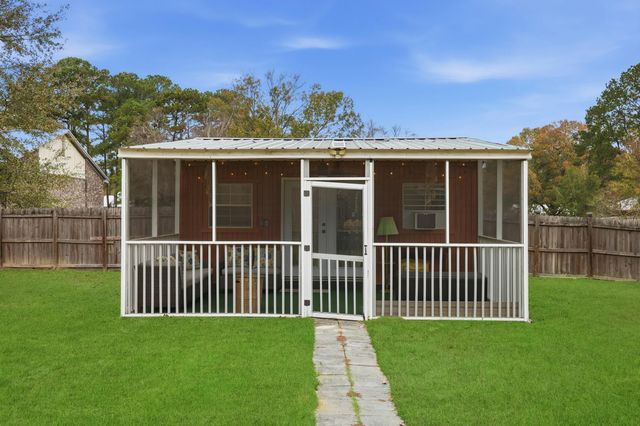 2590 Otranto Road, North Charleston, SC 29406