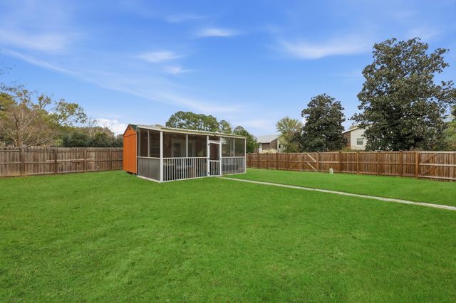 2590 Otranto Road, North Charleston, SC 29406