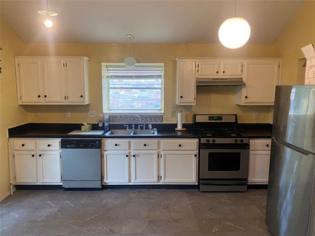 18910 Cloyanna Lane, Humble, TX 77346