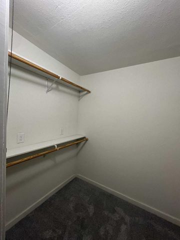 140 Doe Run Road, Gun Barrel City, TX 75156