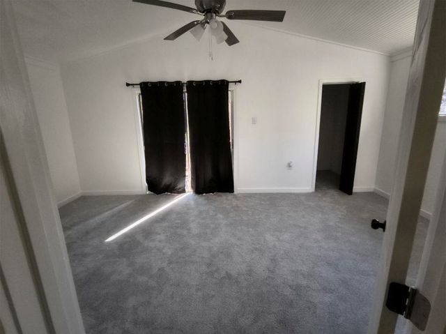 140 Doe Run Road, Gun Barrel City, TX 75156