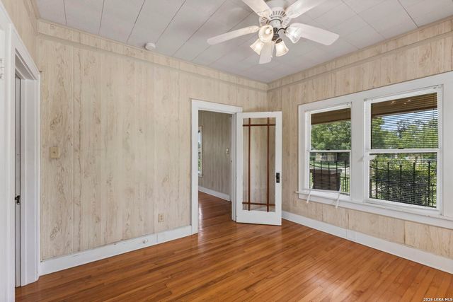 330 BAILEY AVE, San Antonio, TX 78210