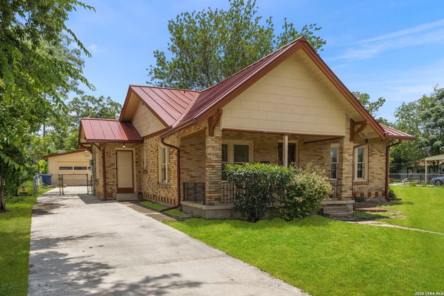 330 BAILEY AVE, San Antonio, TX 78210