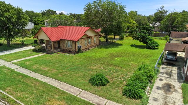 330 BAILEY AVE, San Antonio, TX 78210