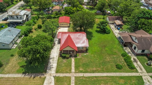 330 BAILEY AVE, San Antonio, TX 78210