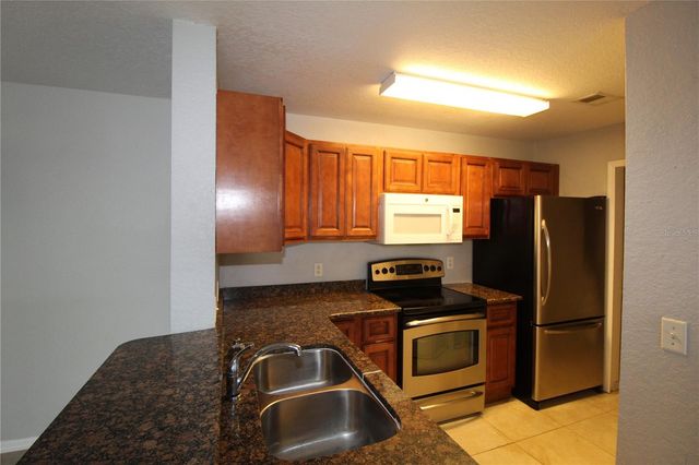 7511 SEURAT STREET 10106, Orlando, FL 32819