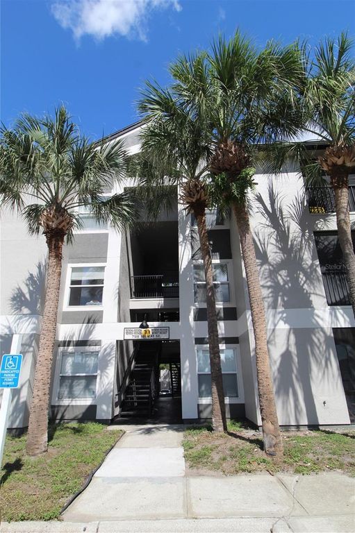 7511 SEURAT STREET 10106, Orlando, FL 32819
