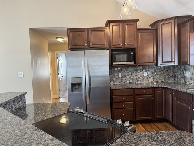 32 RIVERHEAD DR, Staunton, VA 24401