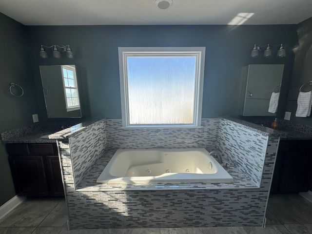 32 RIVERHEAD DR, Staunton, VA 24401