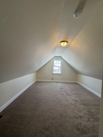 32 RIVERHEAD DR, Staunton, VA 24401