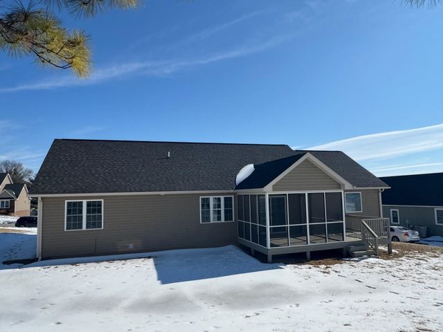 32 RIVERHEAD DR, Staunton, VA 24401