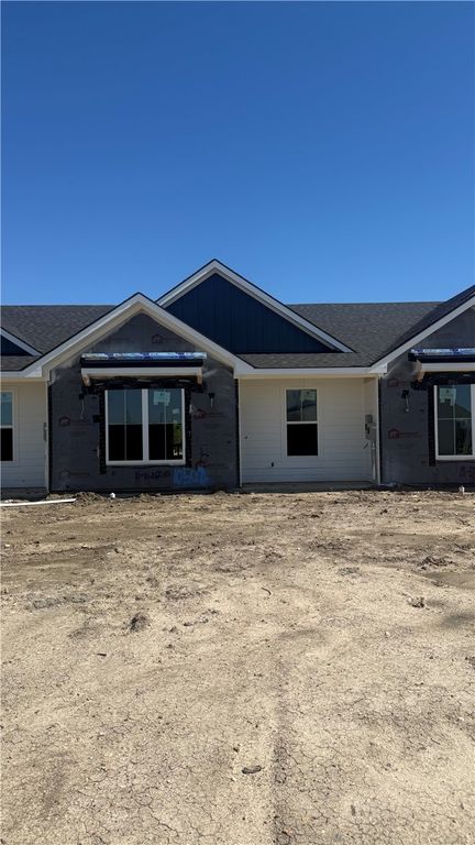 10504 Berry Branch Lane, Bryan, TX 77845