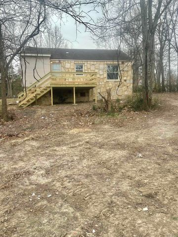 104 Olive St, Pocahontas, AR 72455
