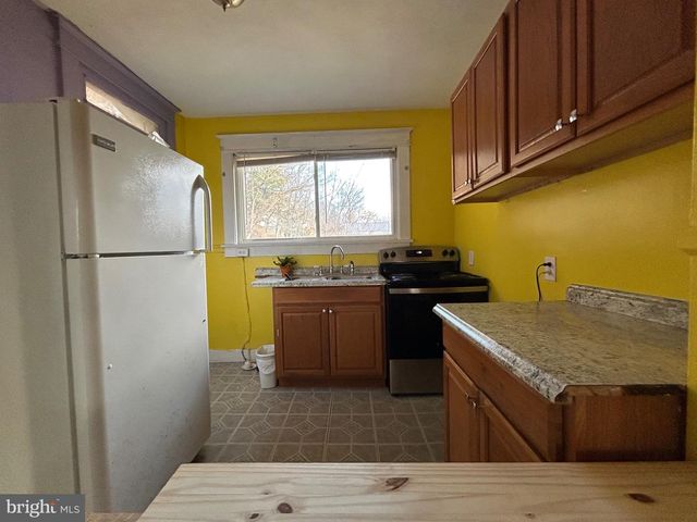 2 EVERGREEN TER, Cumberland, MD 21502