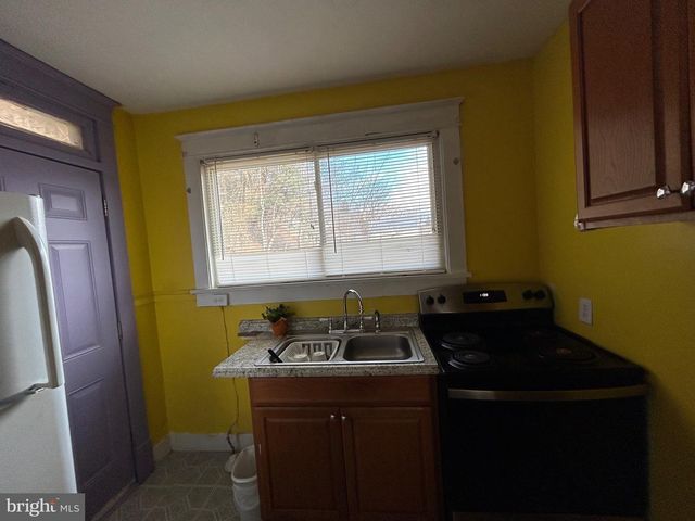 2 EVERGREEN TER, Cumberland, MD 21502