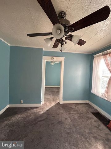 2 EVERGREEN TER, Cumberland, MD 21502