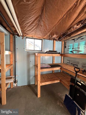 2 EVERGREEN TER, Cumberland, MD 21502