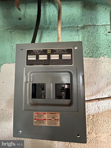 2 EVERGREEN TER, Cumberland, MD 21502