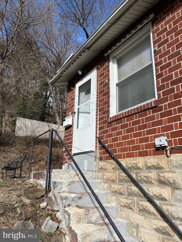 2 EVERGREEN TER, Cumberland, MD 21502