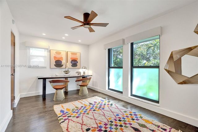 21440 Highland Lakes Blvd, Miami, FL 33179