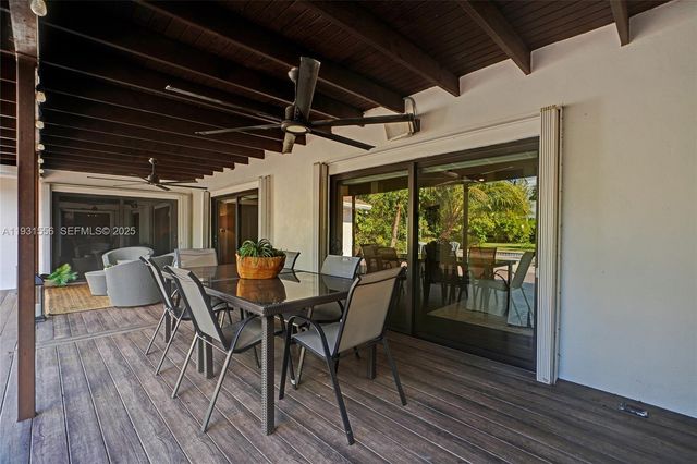 21440 Highland Lakes Blvd, Miami, FL 33179