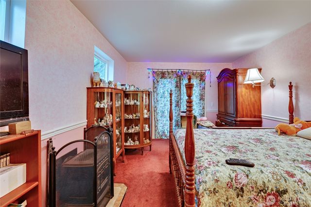 2120 NE Edwin Court, Poulsbo, WA 98370