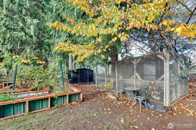 2120 NE Edwin Court, Poulsbo, WA 98370