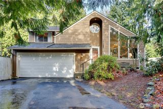 2120 NE Edwin Court, Poulsbo, WA 98370