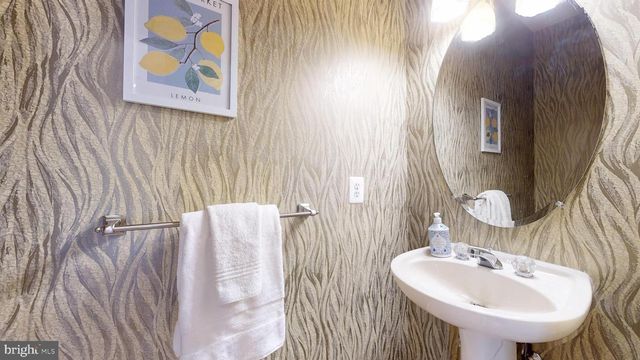 43262 BALTUSROL TER, Ashburn, VA 20147