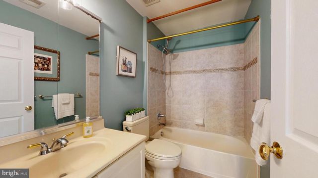 43262 BALTUSROL TER, Ashburn, VA 20147