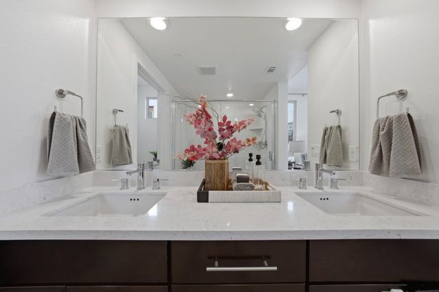1690 Delano Street 22, Milpitas, CA 95035