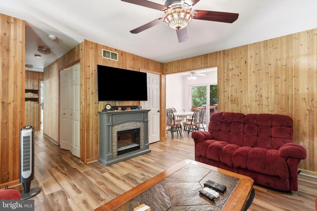 37 CLEARVIEW AVE, North East, MD 21901