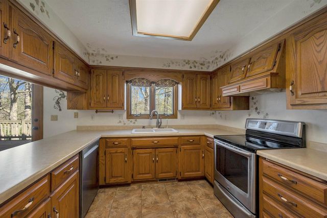 2941 MAYFLOWER ROAD, Green Bay, WI 54311